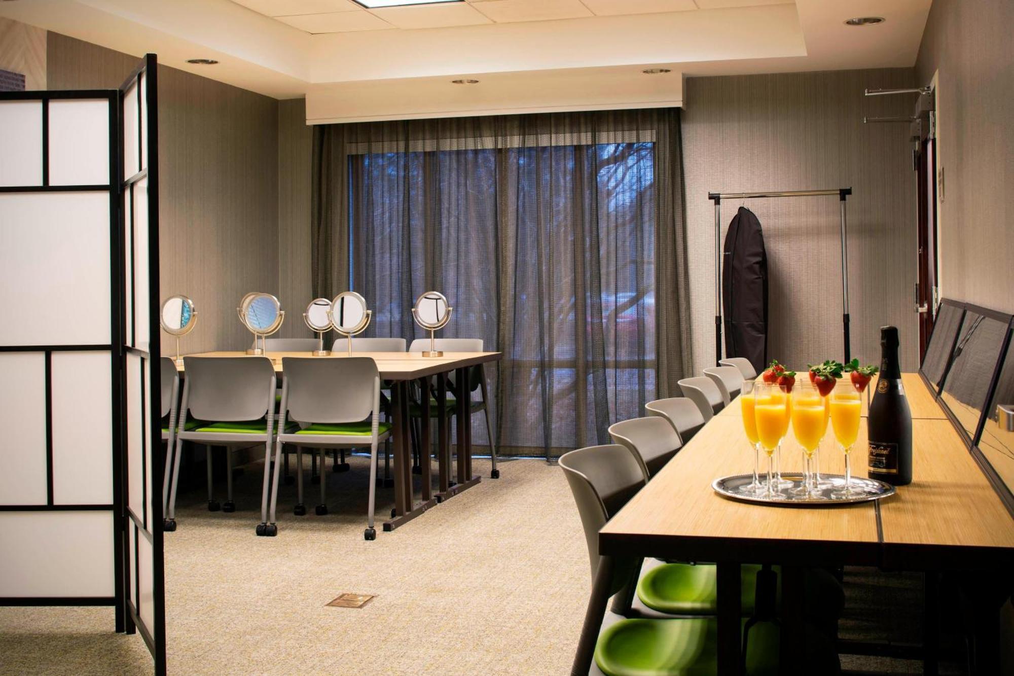 Hotel Springhill Chicago Lincolnshire